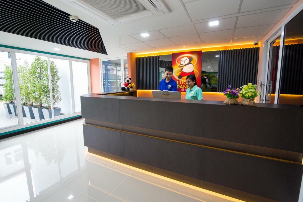 Lucky Panda Hotel Chiang Mai Exterior photo