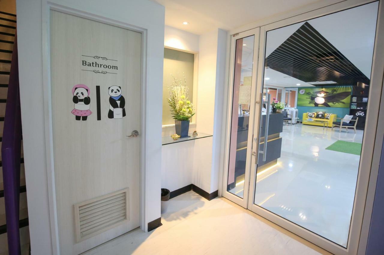 Lucky Panda Hotel Chiang Mai Exterior photo